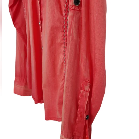 ROAR Western Button Down Shirt Embellished Distressed Coral Women's Med - Picture 4 of 12